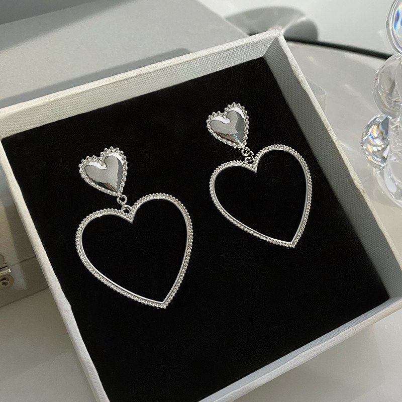 Women Accessories Sale - Drop Earring Women Fashion Hot Sale