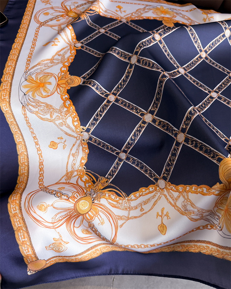 Blue Classic Chain Print Squar - огляд і ціна Silk Scarf Square