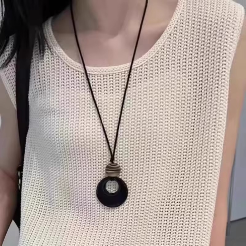 Punk Vortex Sun Cross Pendant  - огляд і ціна Women'S Emo Accessories